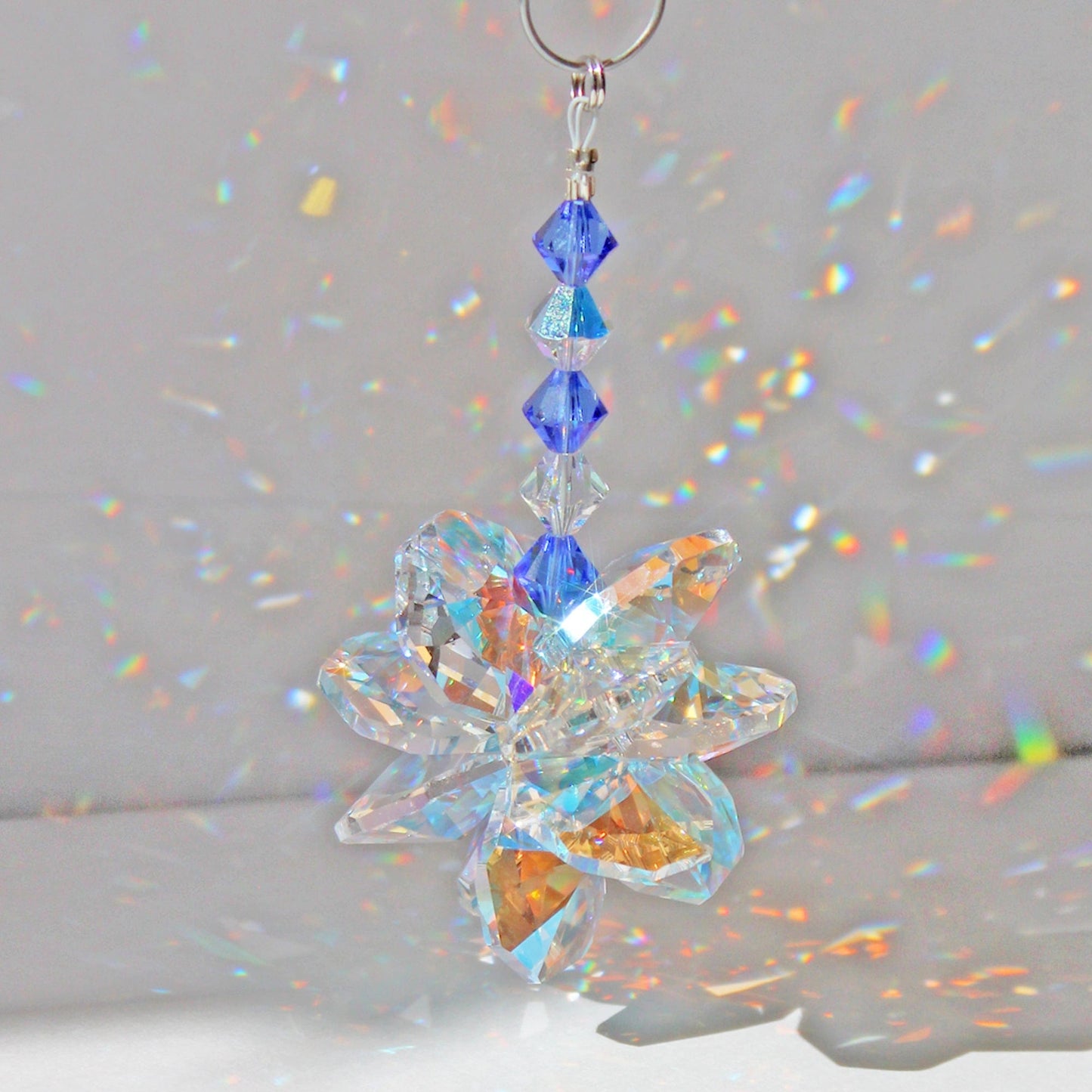 Crystal Pendulum Ornament & Rainbow Maker Swarovski Sunlight Catcher Hanging Window Suncatcher For Treasured Crystal Gifts Aurora Borealis