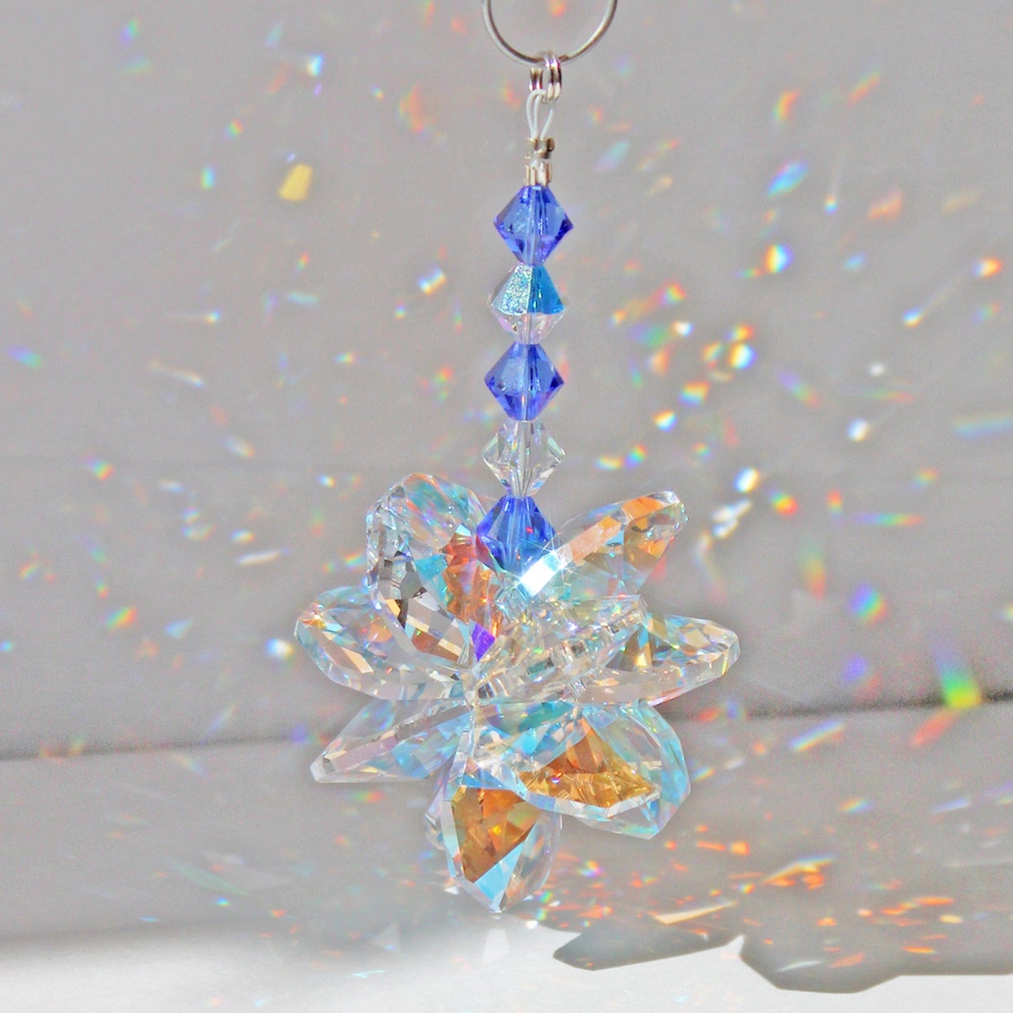 Crystal Pendulum Ornament & Rainbow Maker Swarovski Sunlight Catcher Hanging Window Suncatcher For Treasured Crystal Gifts Aurora Borealis 