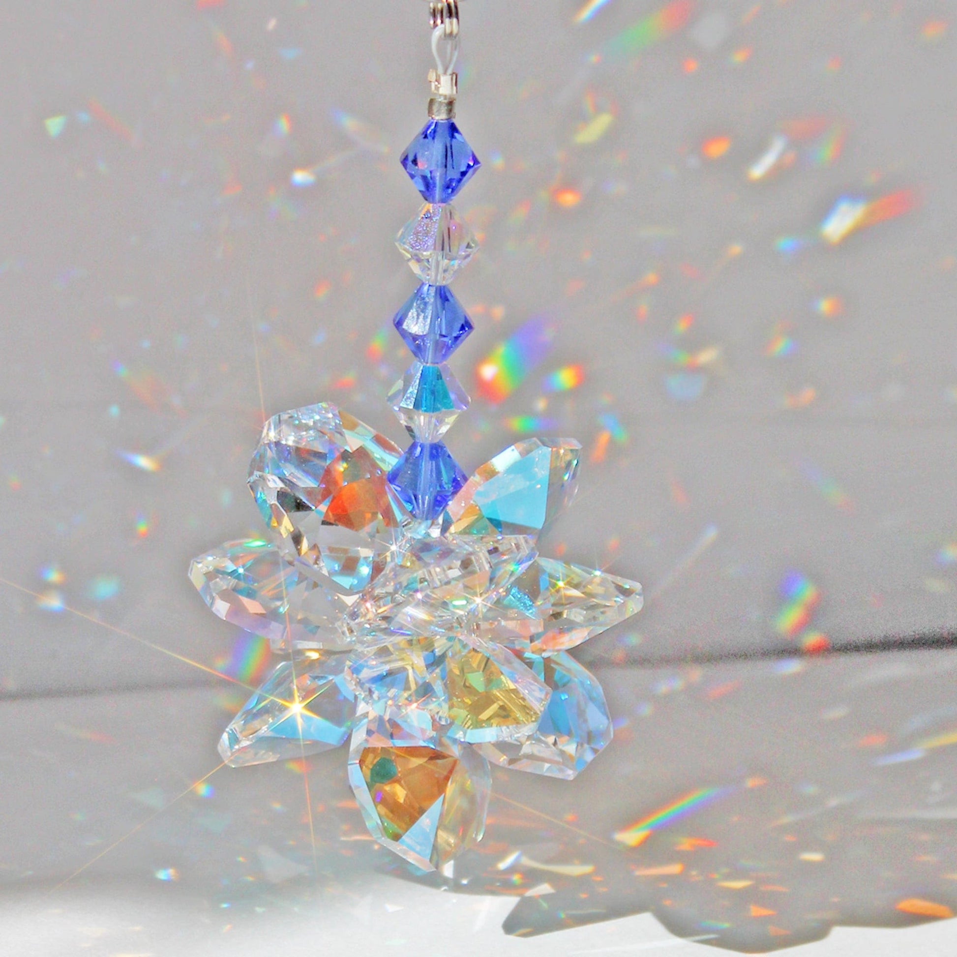 Crystal Pendulum Ornament & Rainbow Maker Swarovski Sunlight Catcher Hanging Window Suncatcher For Treasured Crystal Gifts Aurora Borealis 