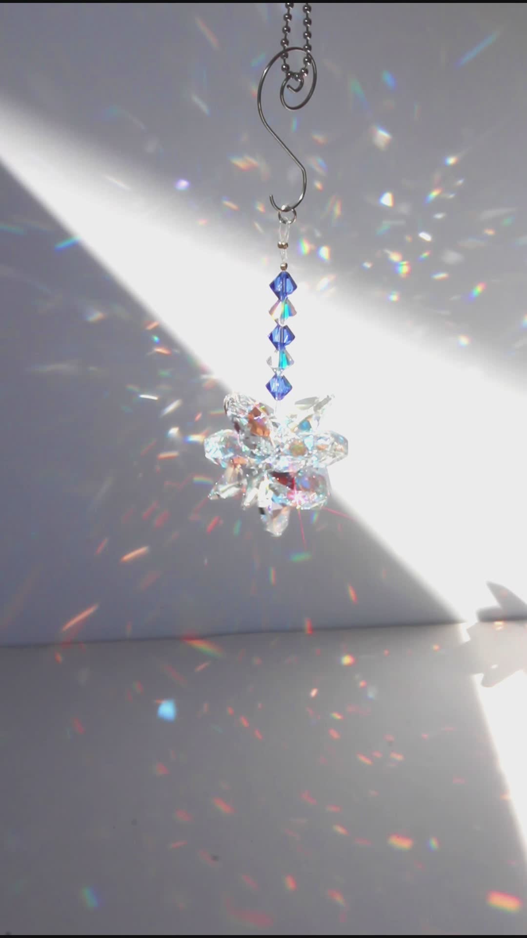 Crystal Pendulum Ornament & Rainbow Maker Swarovski Sunlight Catcher Hanging Window Suncatcher For Treasured Crystal Gifts Aurora Borealis  Vidoe