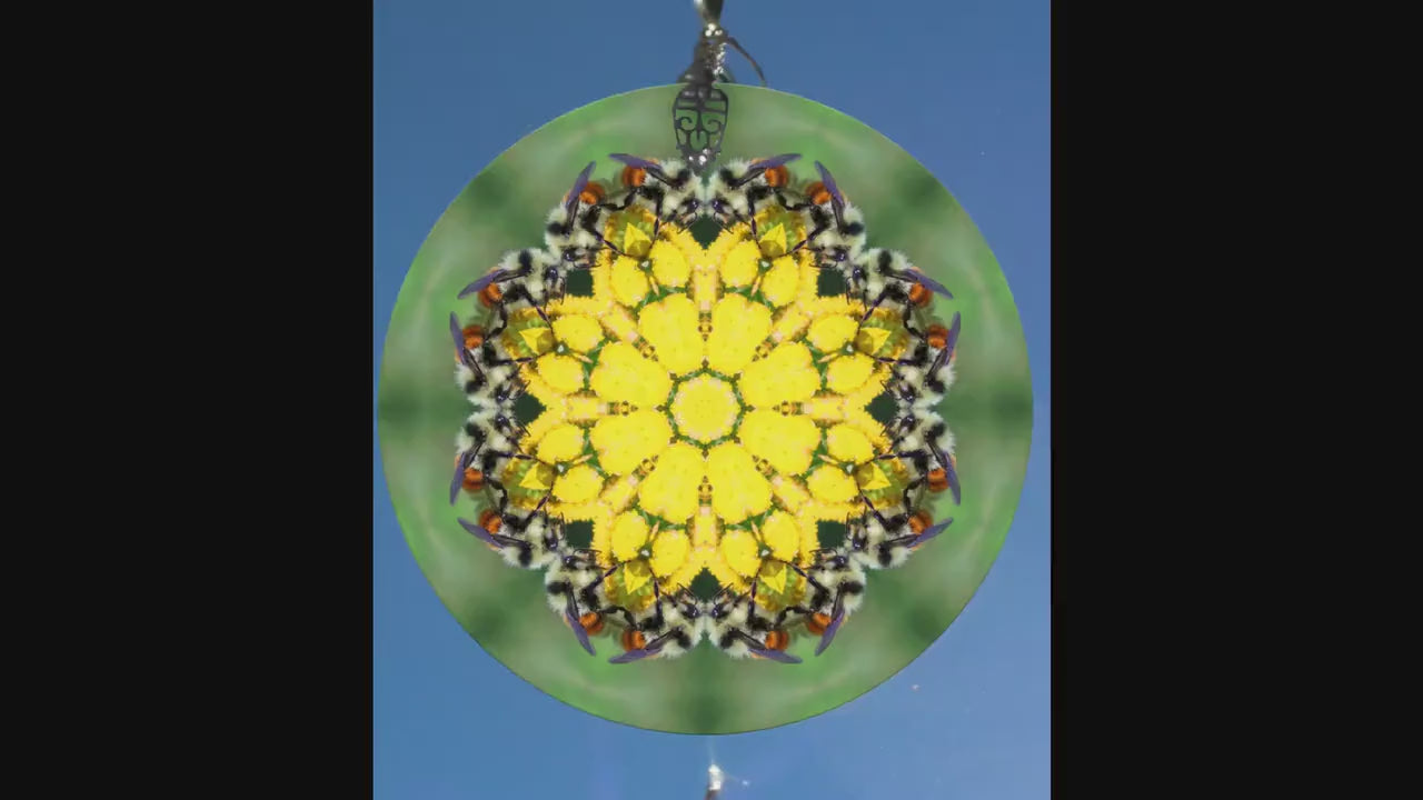 Bee Suncatcher, Sacred Geometry Mandala, Window Décor Sunlight Catcher, Crystal Art Gifts, Bee Mandala, Beekeeper gifts, Unique Gift Ideas