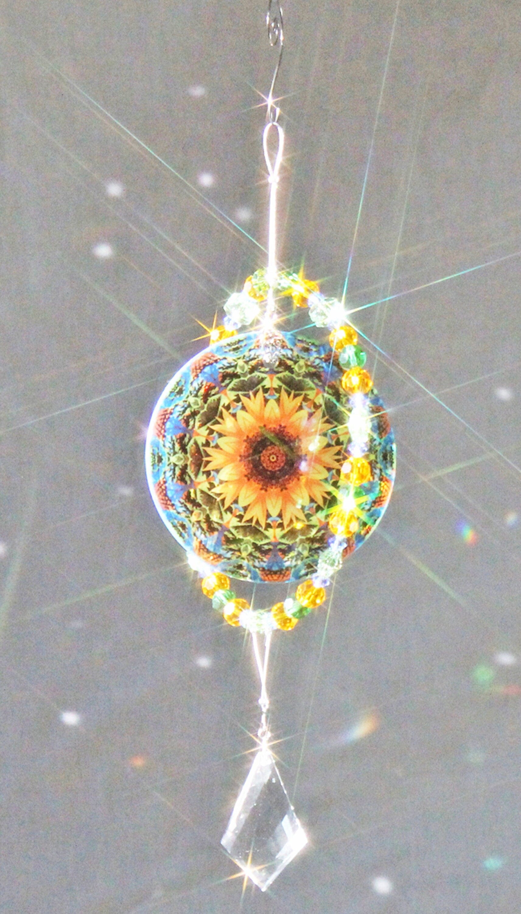 Swarovski Crystals Suncatcher, Sunflower Suncatcher, Window Décor, Sunlight Catcher, Rainbow Prisms Crystals Suncatcher, Unique Gifts Women